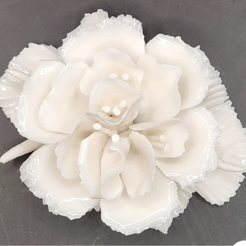 J Godinger & Co Porcelain Rose 🌹